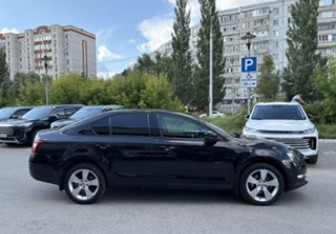 Подержанный автомобиль Skoda Octavia Liftback 2020 года (4 фото)