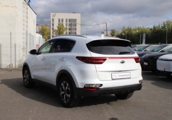Подержанный автомобиль Kia Sportage 2019 года (6 фото)