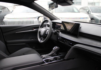 Новый Toyota Camry Sedan 2026 (12 фото)