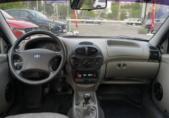 Подержанный автомобиль LADA (ВАЗ) Kalina Hatchback 2010 года (11 фото)