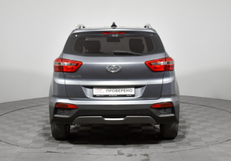 Подержанный автомобиль Hyundai Creta 2018 года (6 фото)