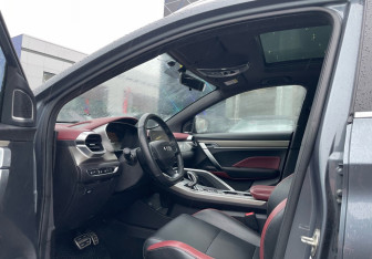Подержанный автомобиль Geely Coolray 2021 года (9 фото)