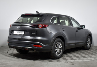 Подержанный автомобиль Mazda CX-9 2018 года (5 фото)