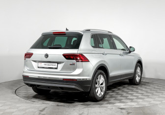 Подержанный автомобиль Volkswagen Tiguan 2017 года (5 фото)