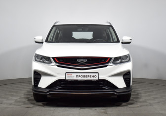 Подержанный автомобиль Geely Coolray 2021 года (2 фото)