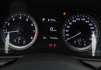 Подержанный автомобиль Hyundai Sonata 2021 года (18 фото)