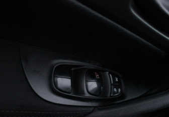 Подержанный автомобиль Nissan Qashqai 2018 года (20 фото)