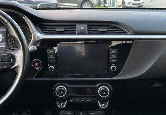 Подержанный автомобиль Kia Rio Sedan 2020 года (13 фото)