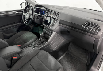 Подержанный автомобиль Volkswagen Tiguan 2017 года (12 фото)
