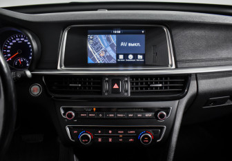 Подержанный автомобиль Kia Optima Sedan 2019 года (18 фото)