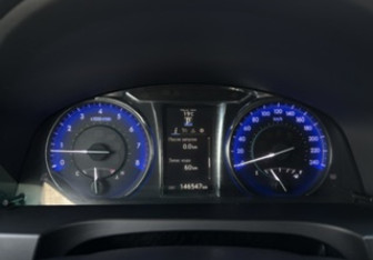 Подержанный автомобиль Toyota Camry Sedan 2016 года (16 фото)
