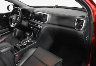 Подержанный автомобиль Kia Sportage 2021 года (12 фото)