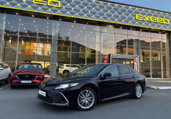 Подержанный автомобиль Toyota Camry Sedan 2021 года (1 фото)