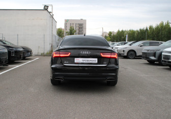 Подержанный автомобиль Audi A6 Sedan 2016 года (5 фото)