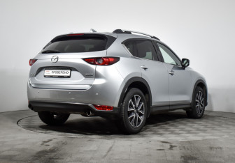 Подержанный автомобиль Mazda CX-5 2019 года (5 фото)