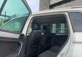 Подержанный автомобиль Volkswagen Tiguan 2018 года (12 фото)