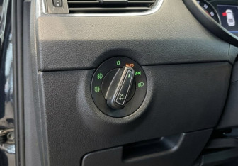 Подержанный автомобиль Skoda Octavia Liftback 2017 года (11 фото)