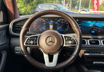 Подержанный автомобиль Mercedes-Benz GLE 2019 года (14 фото)