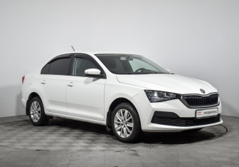 Подержанный автомобиль Skoda Rapid Liftback 2020 года (3 фото)