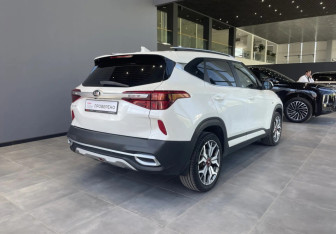 Подержанный автомобиль Kia Seltos 2020 года (6 фото)