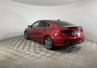 Подержанный автомобиль Kia Cerato Sedan 2020 года (5 фото)