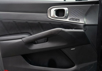 Подержанный автомобиль Kia Sorento 2021 года (10 фото)