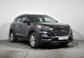 Подержанный автомобиль Hyundai Tucson 2020 года (3 фото)