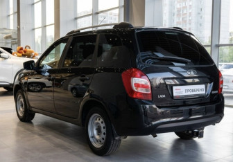 Подержанный автомобиль LADA (ВАЗ) Kalina Wagon 2017 года (8 фото)