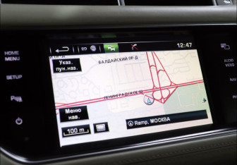 Подержанный автомобиль Land Rover Range Rover Sport 2014 года (17 фото)