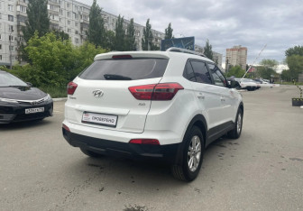Подержанный автомобиль Hyundai Creta 2017 года (5 фото)