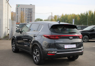 Подержанный автомобиль Kia Sportage 2019 года (2 фото)