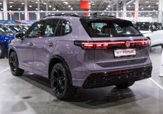 Новый Volkswagen Tiguan 2025 (9 фото)