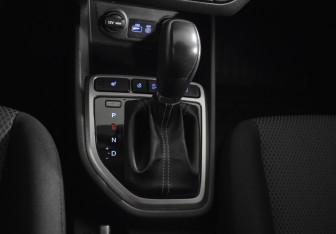Подержанный автомобиль Hyundai Creta 2016 года (17 фото)