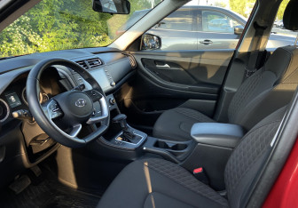 Подержанный автомобиль Hyundai Creta 2022 года (9 фото)