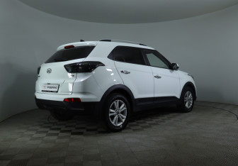 Подержанный автомобиль Hyundai Creta 2017 года (5 фото)