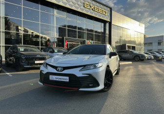 Подержанный автомобиль Toyota Camry Sedan 2021 года (1 фото)