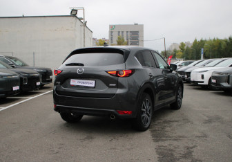 Подержанный автомобиль Mazda CX-5 2018 года (4 фото)