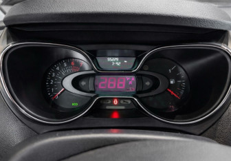 Подержанный автомобиль Renault Kaptur 2019 года (9 фото)