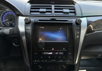 Подержанный автомобиль Toyota Camry Sedan 2016 года (13 фото)