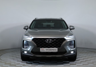 Подержанный автомобиль Hyundai Santa Fe 2019 года (2 фото)