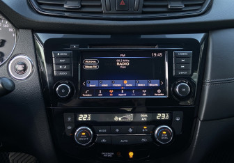 Подержанный автомобиль Nissan X-Trail 2021 года (13 фото)