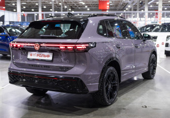 Новый Volkswagen Tiguan 2025 (6 фото)