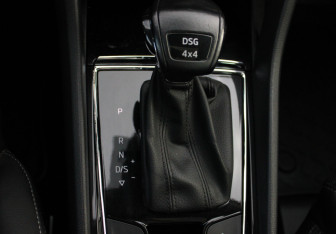 Подержанный автомобиль Skoda Kodiaq 2022 года (16 фото)