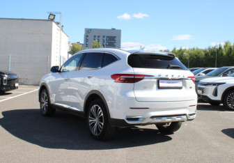 Подержанный автомобиль Haval F7 2020 года (6 фото)