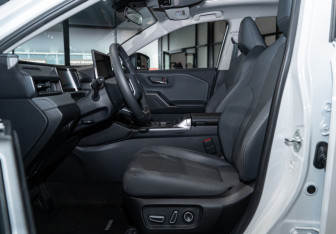 Новый Toyota RAV4 2026 (10 фото)